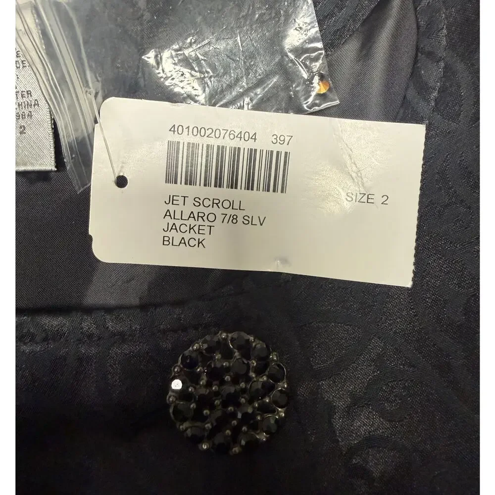 Chico’s Allaro 7/8 Sleeve Jacket Womens Size 2 Black Scroll Pattern Button New - Picture 9 of 11